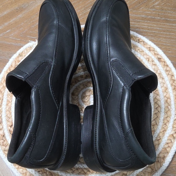 Rockport Men’s Taylor Waterproof Slip On Black Leather Loafers, Size 13 main image 6